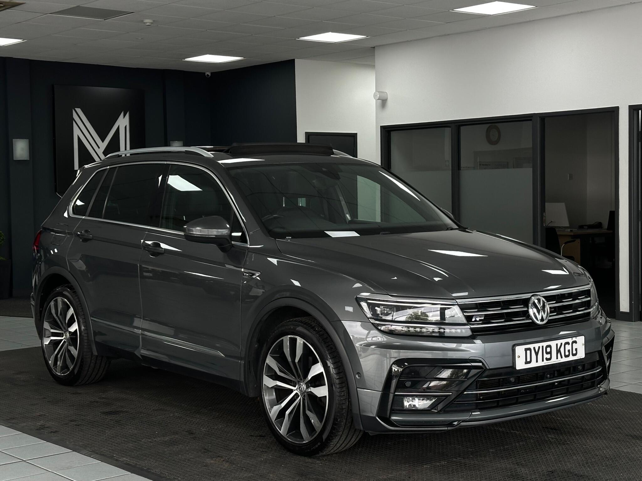 Volkswagen Tiguan main image