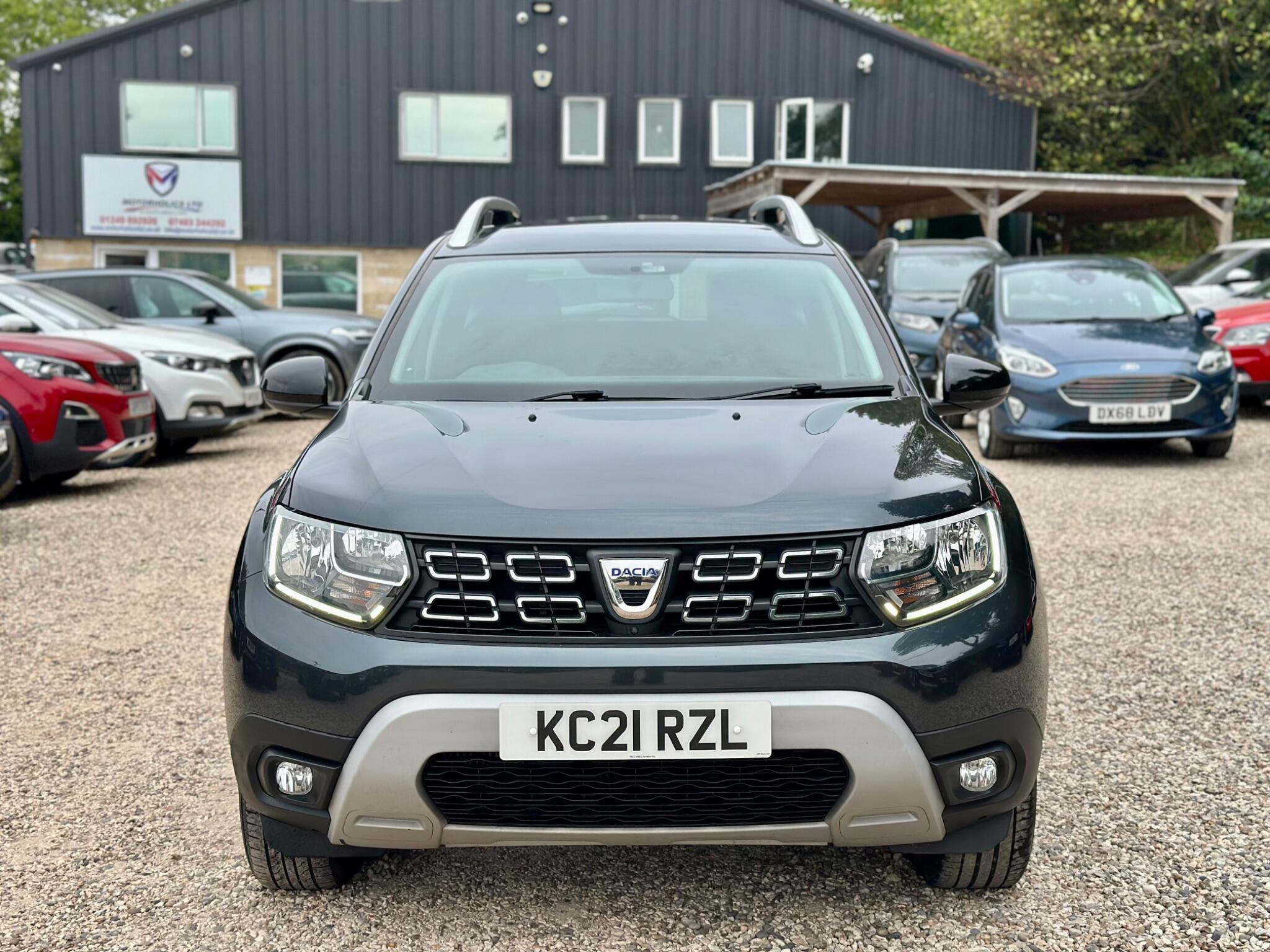 Dacia Duster view 3