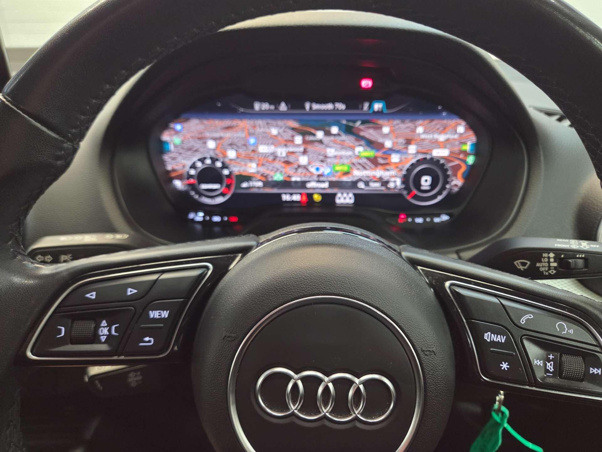 Audi Q2 view 14