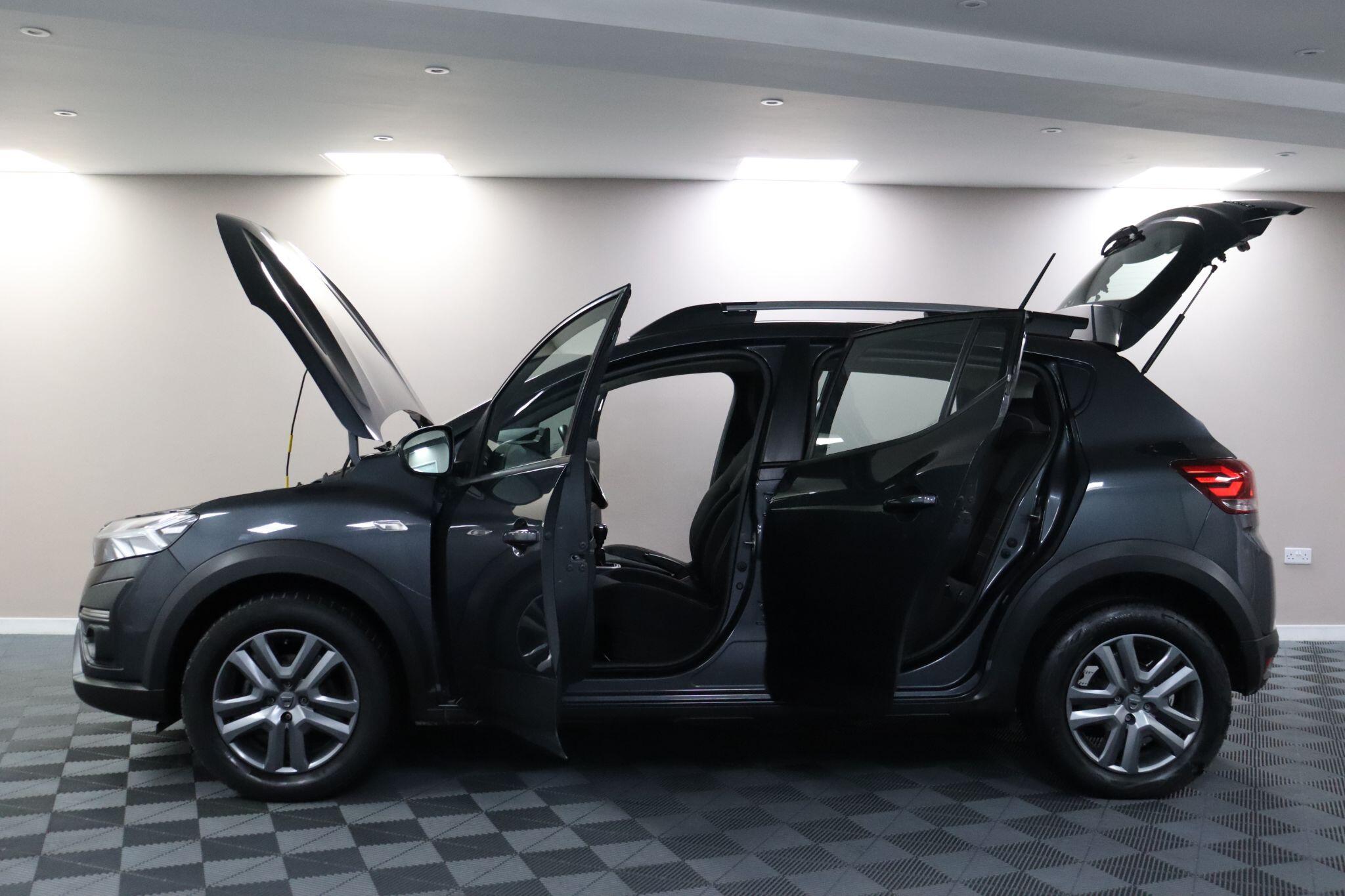 Dacia Sandero view 6