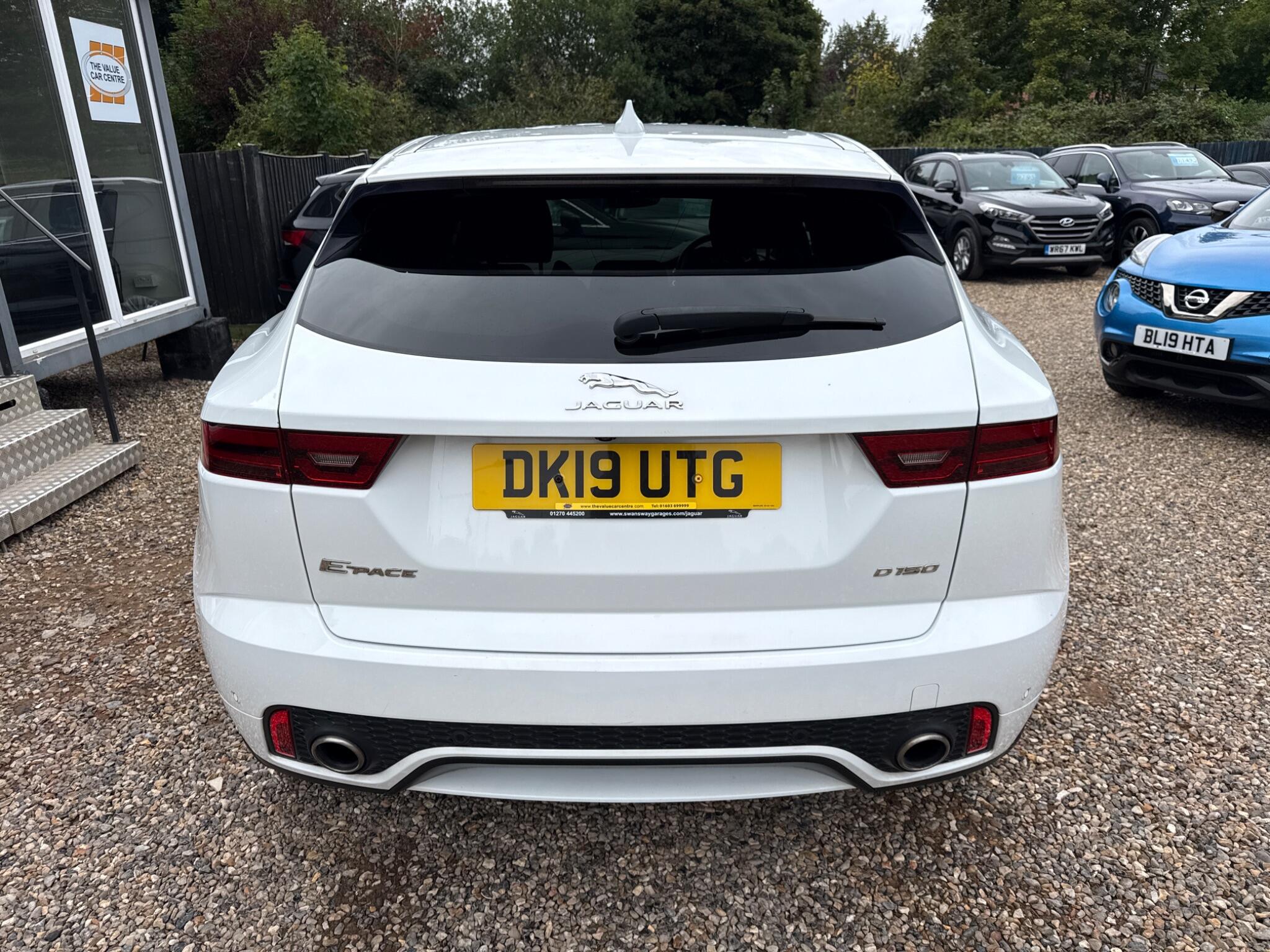 Jaguar E-Pace view 6