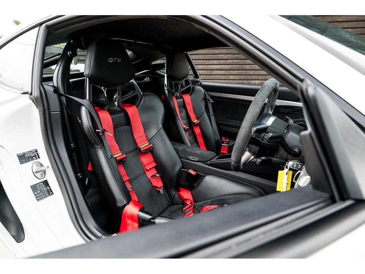 Porsche Cayman view 26