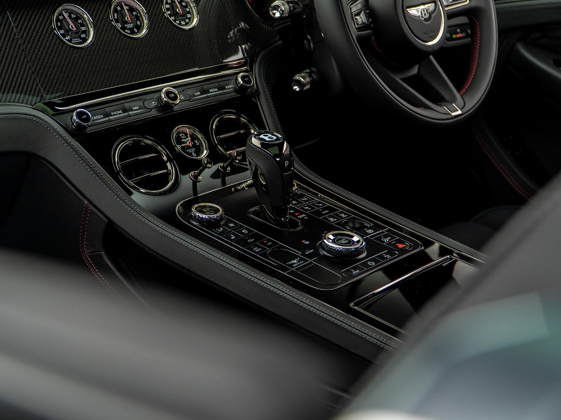 Bentley Continental view 24