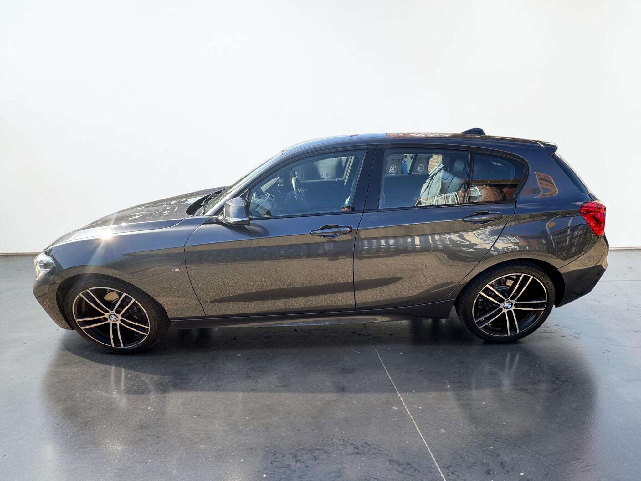 BMW 1 Series view 7