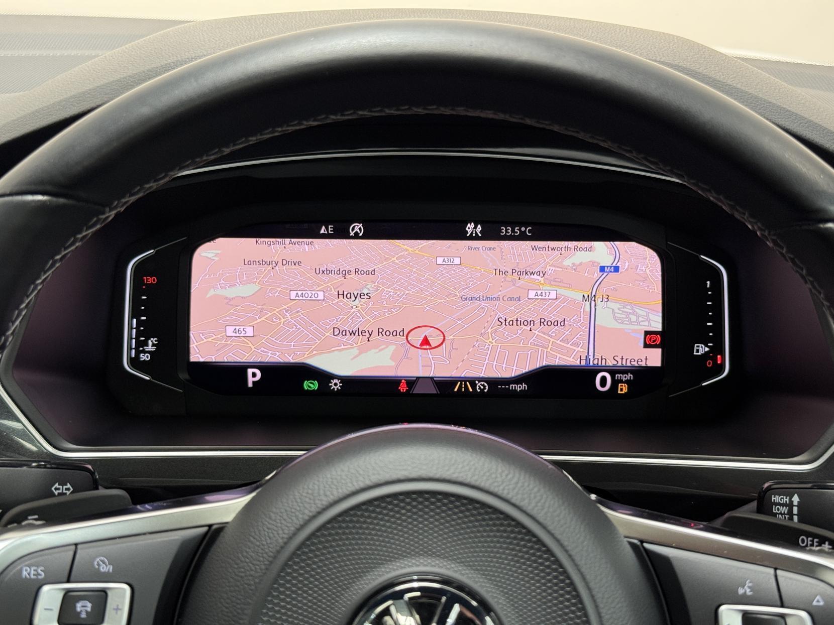Volkswagen Tiguan view 40