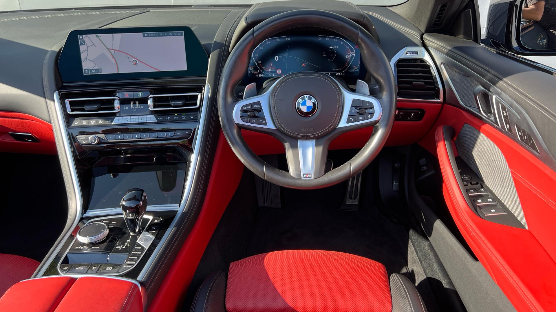 BMW 8 Series view 5