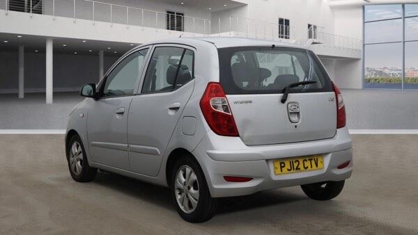 Hyundai I10 view 3