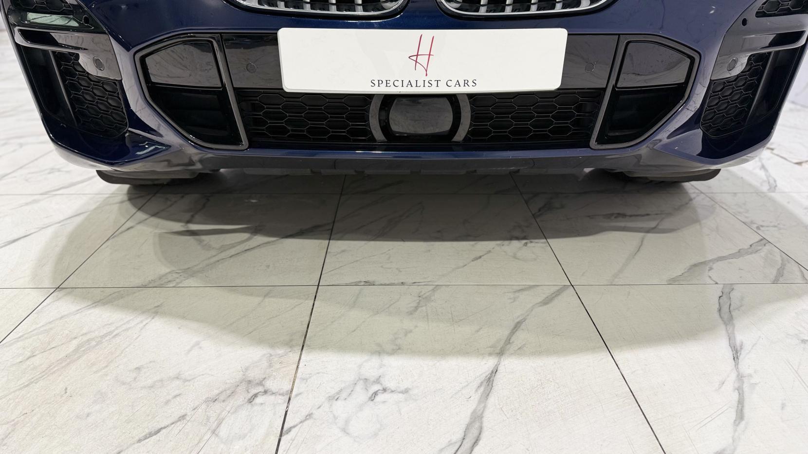 BMW X5 view 42