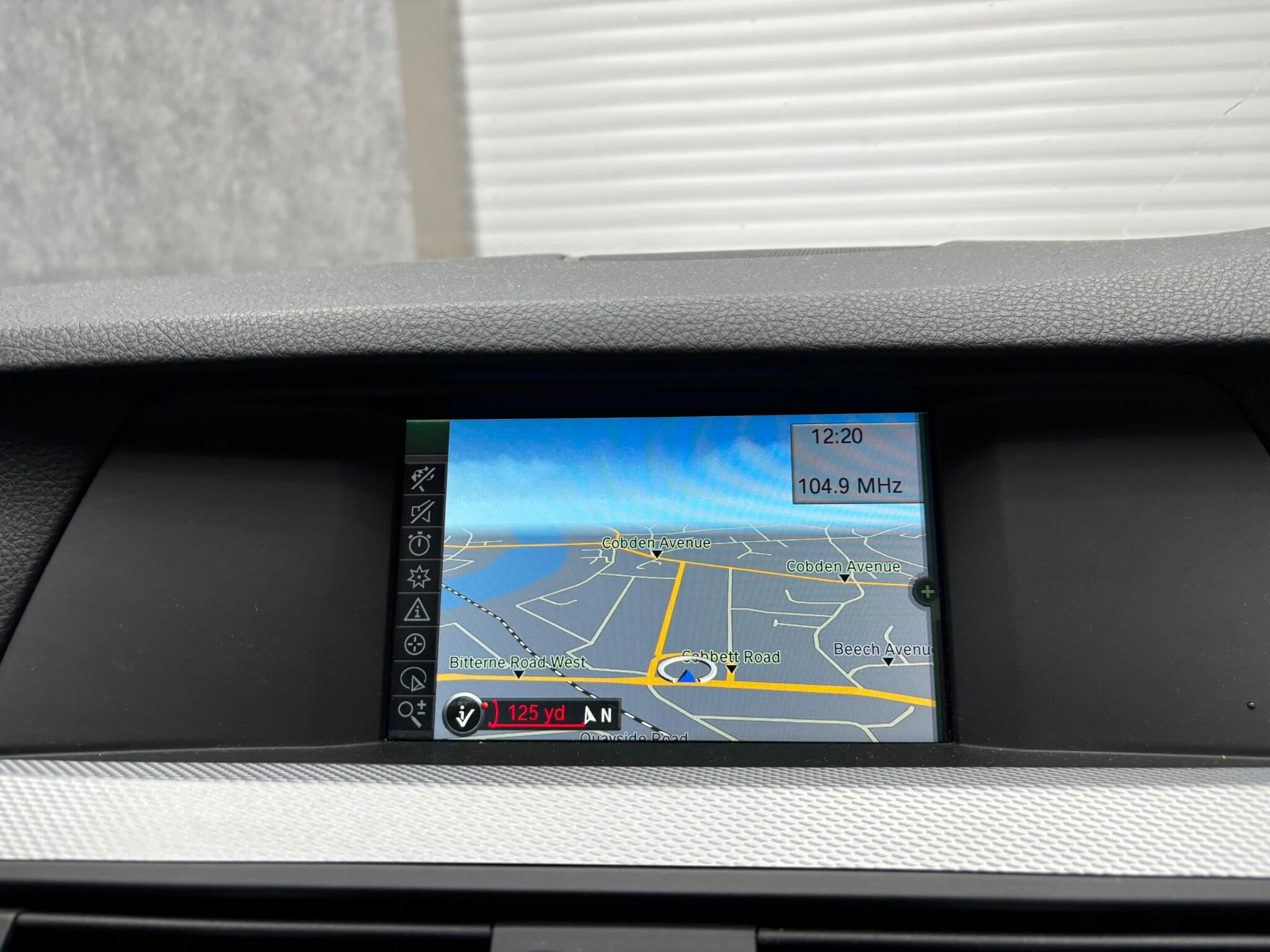 BMW 5 Series view 11