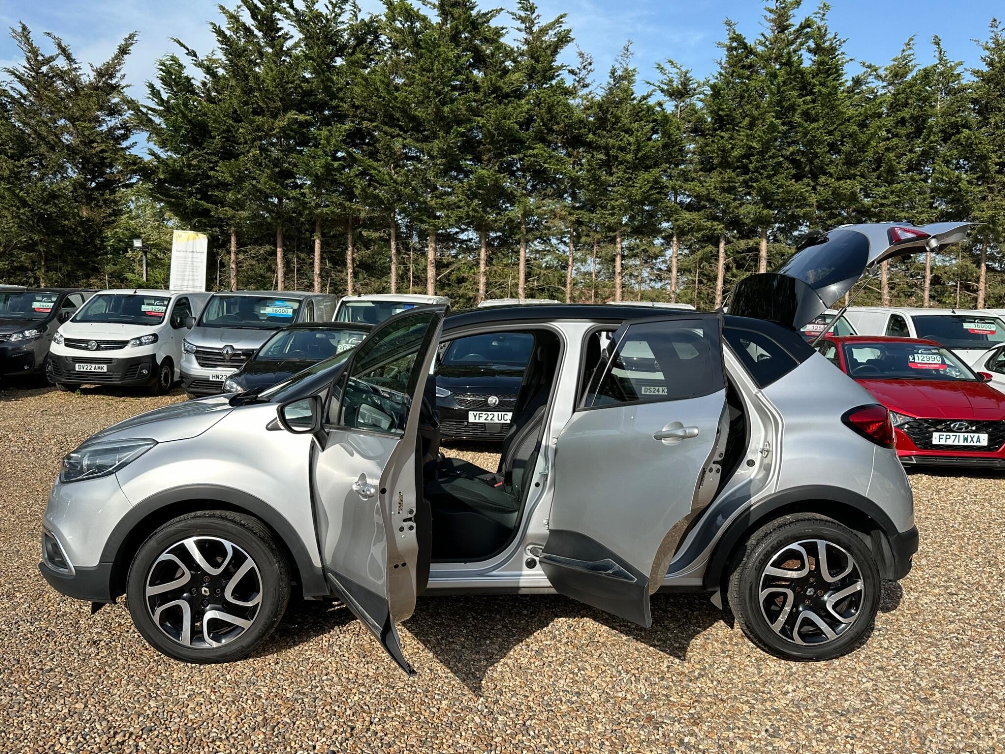 Renault Captur view 19