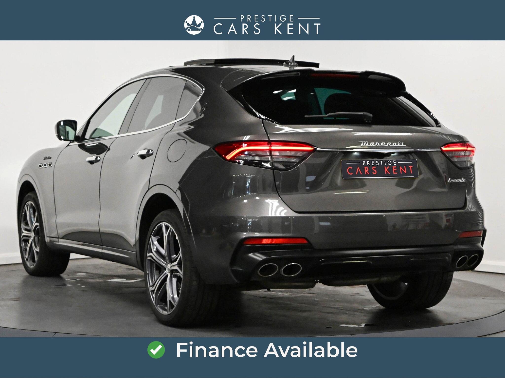 Maserati Levante view 3