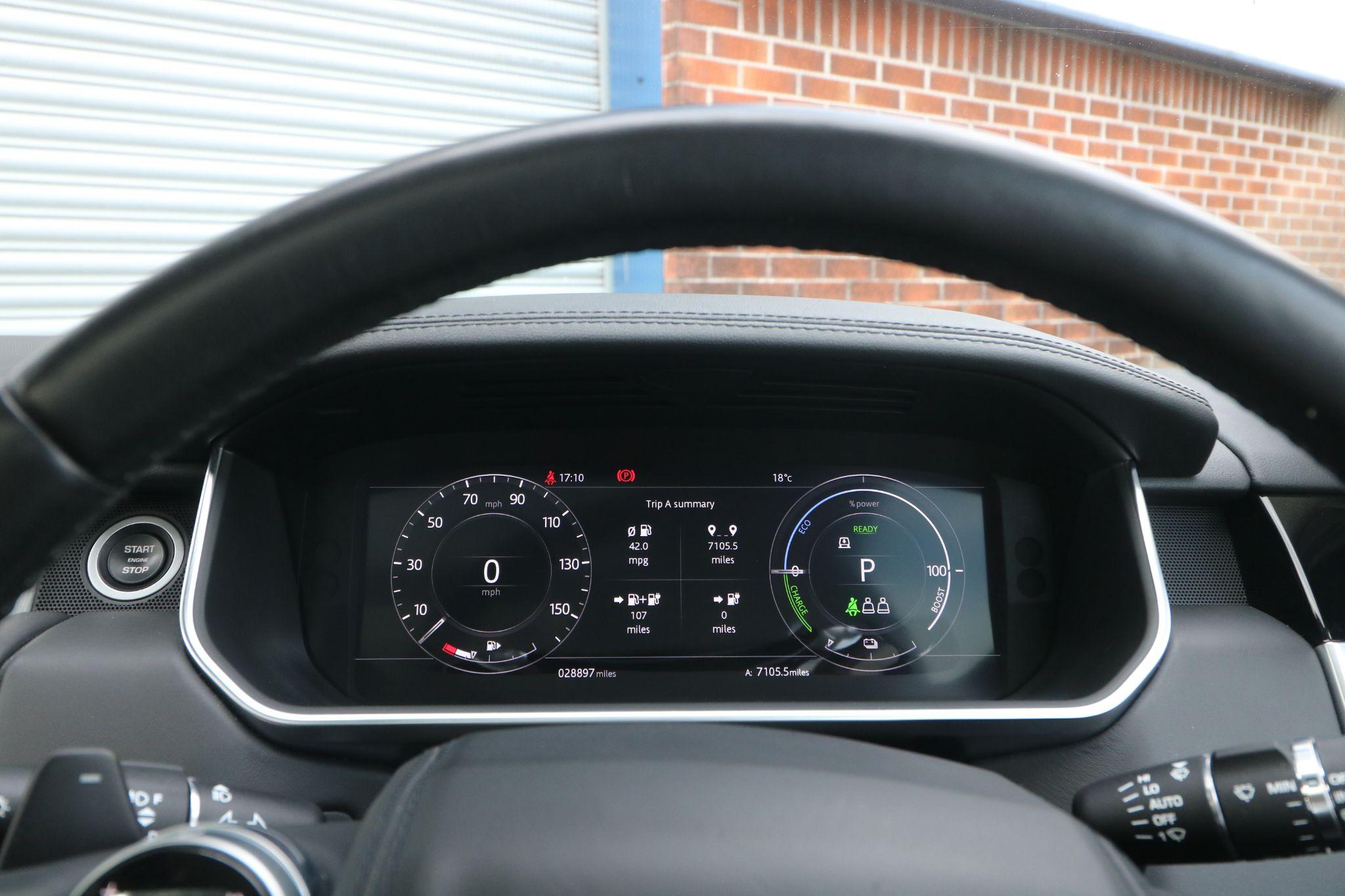 Land Rover Range Rover view 26