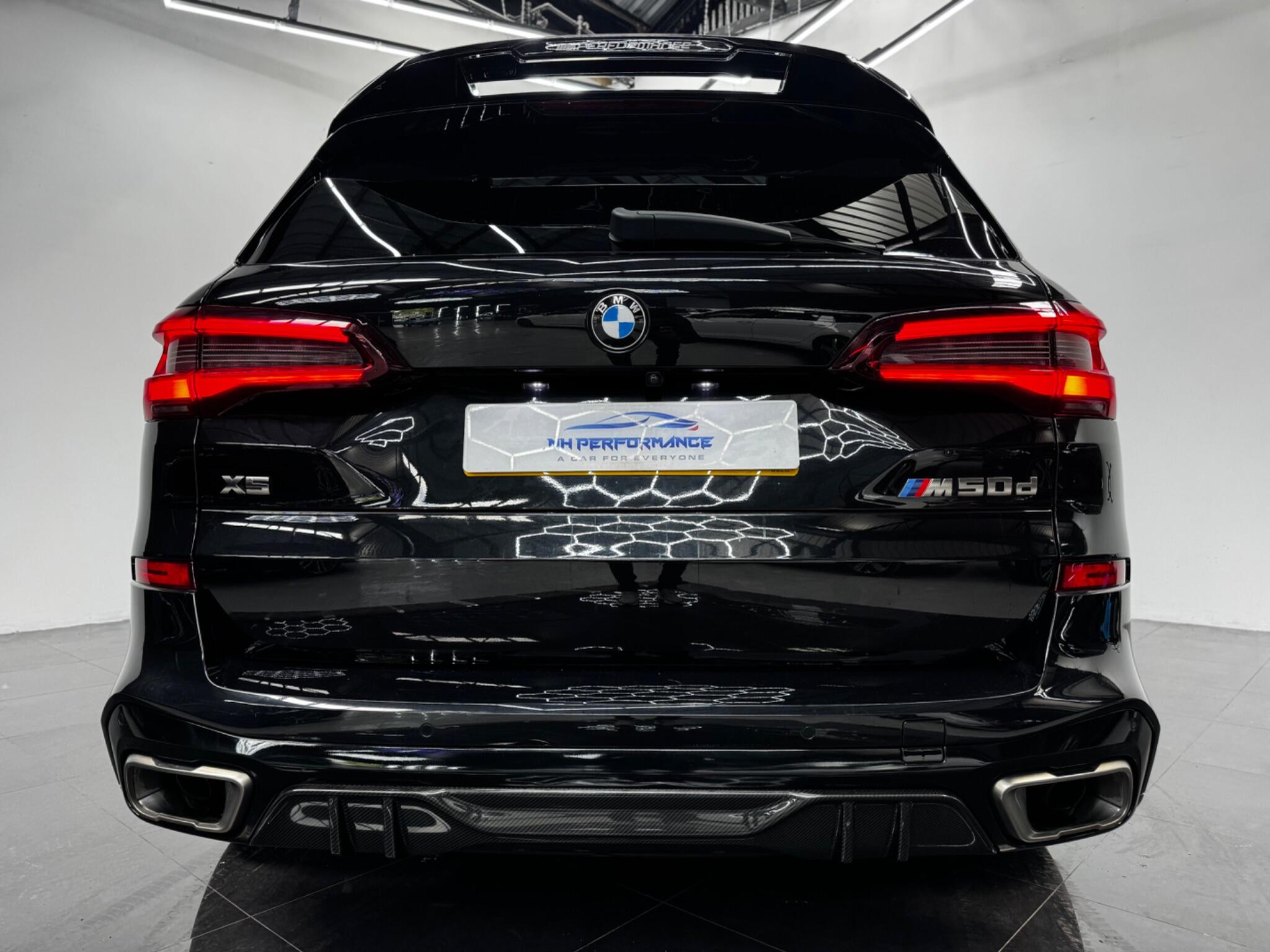 BMW X5 view 42