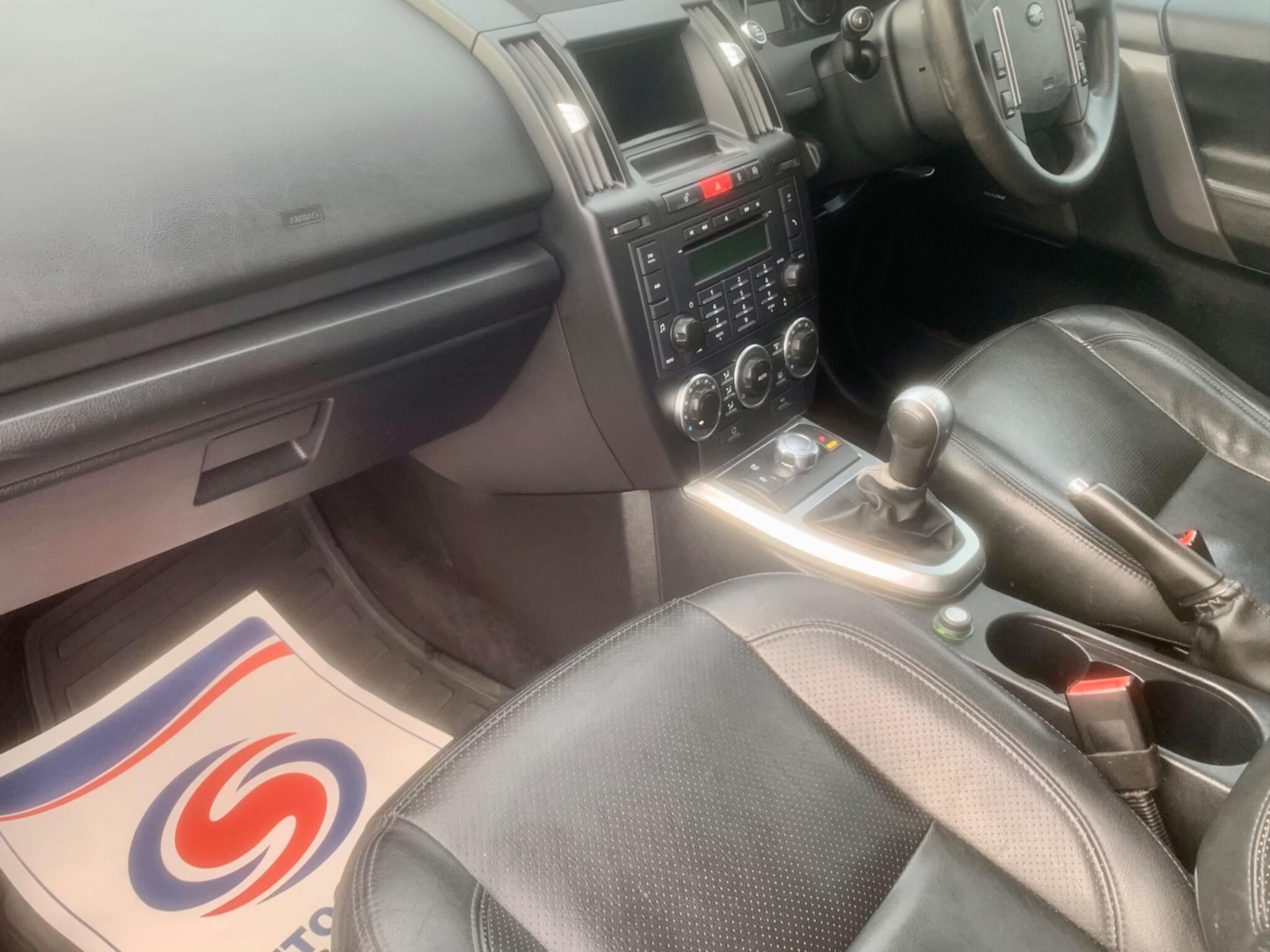 Land Rover Freelander 2 view 25