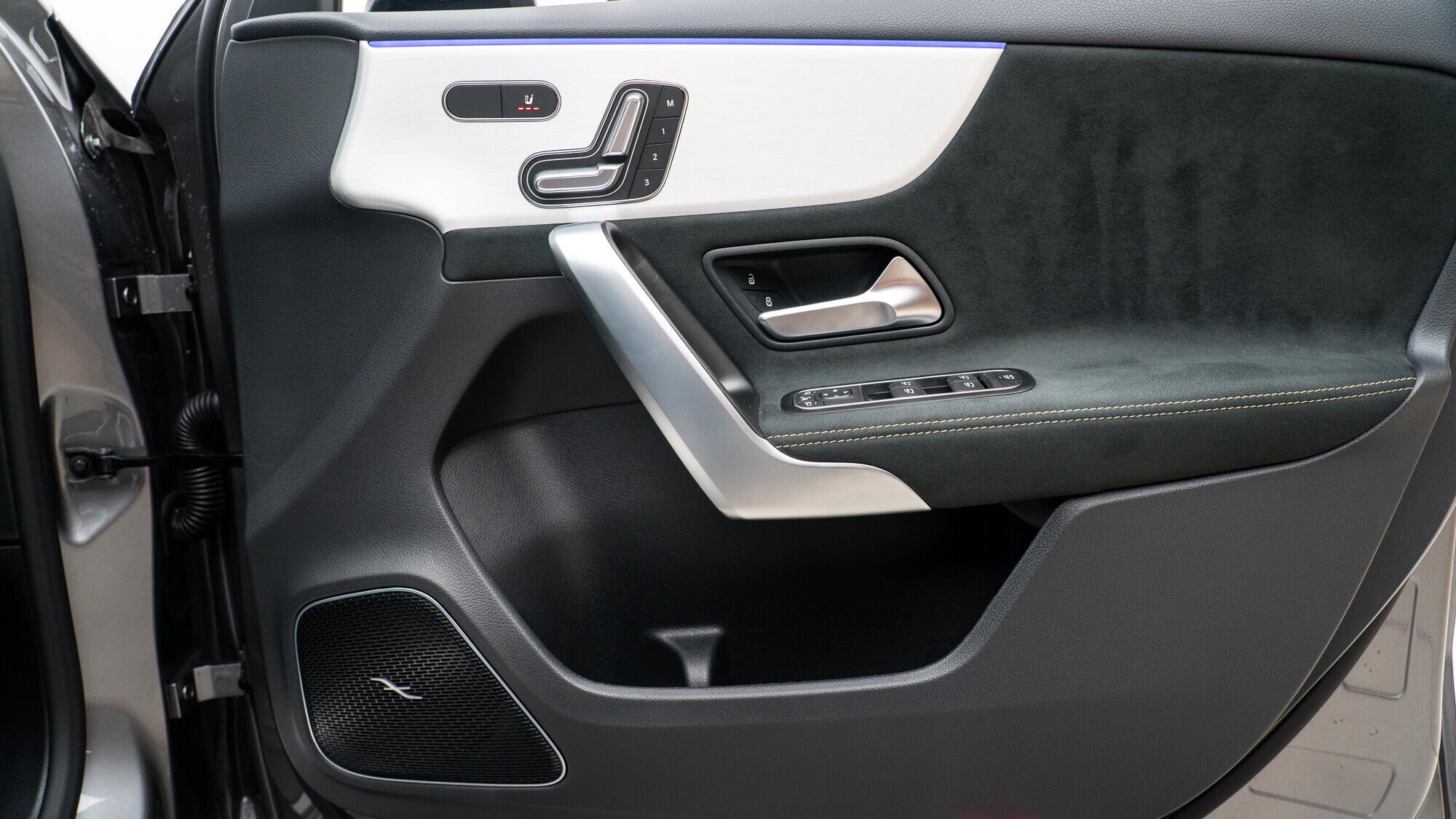 Mercedes-Benz A Class view 56