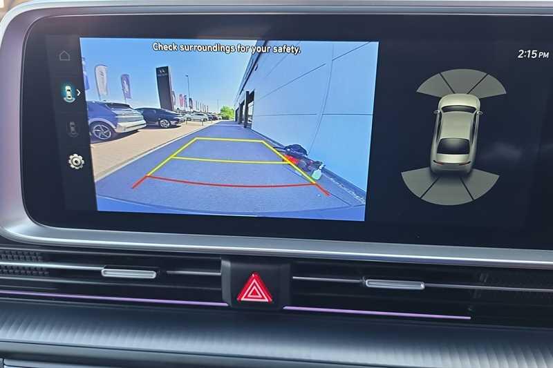 Hyundai Ioniq 6 view 19