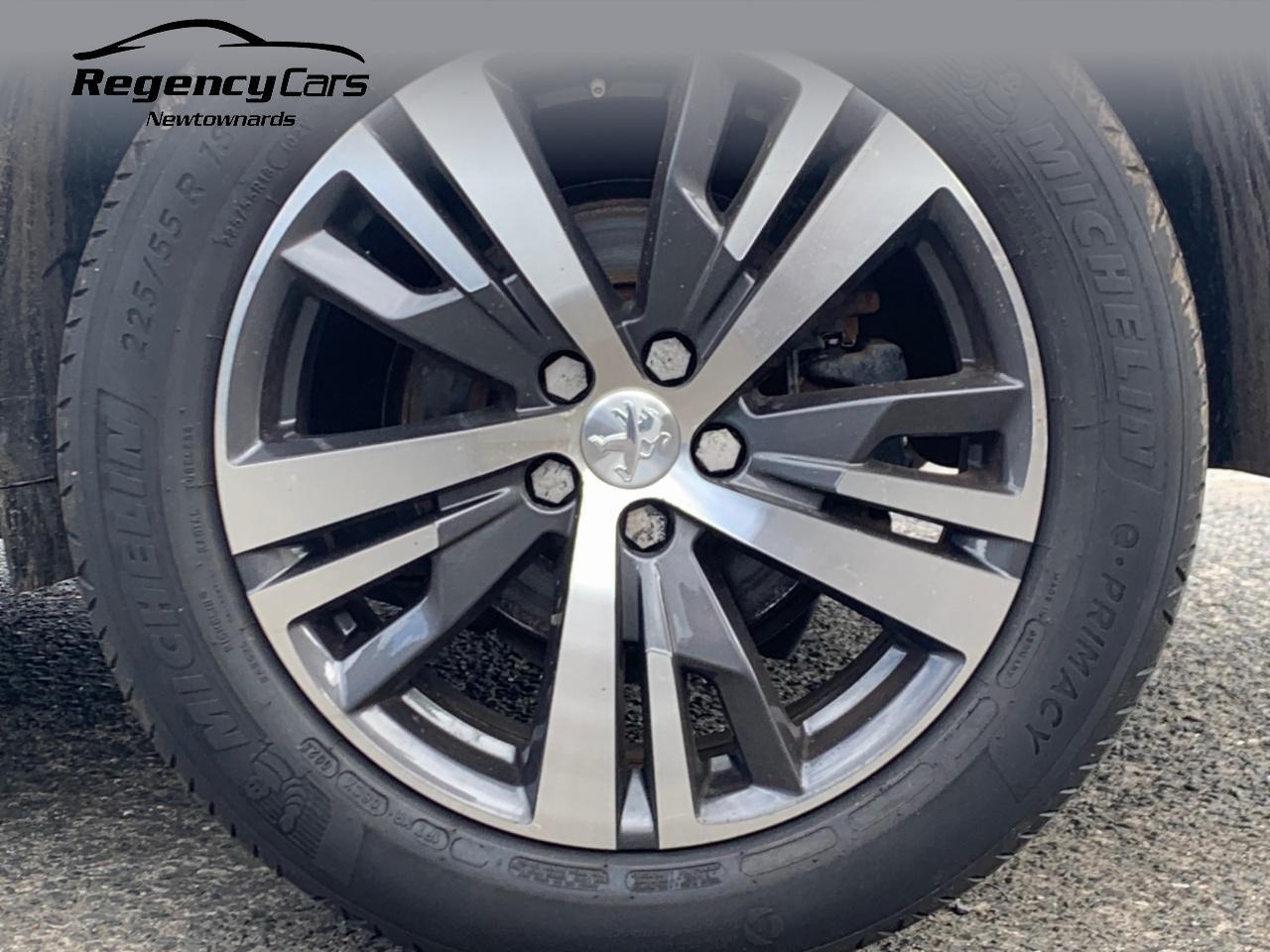 Peugeot 5008 view 32
