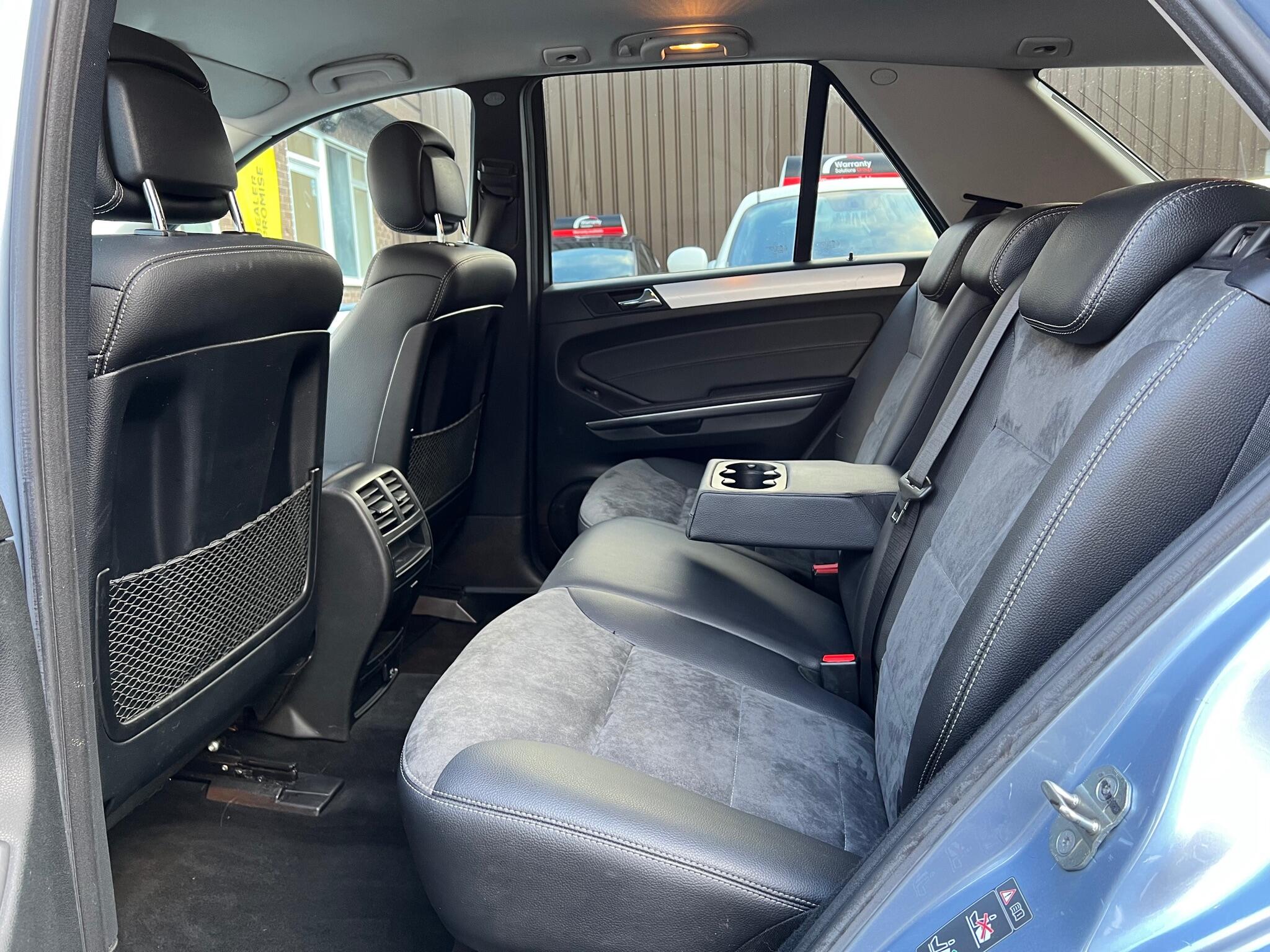 2009 Mercedes-Benz M Class image 16