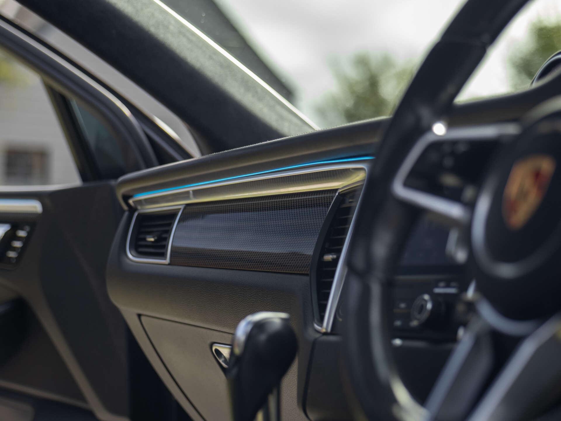 Porsche Macan view 51