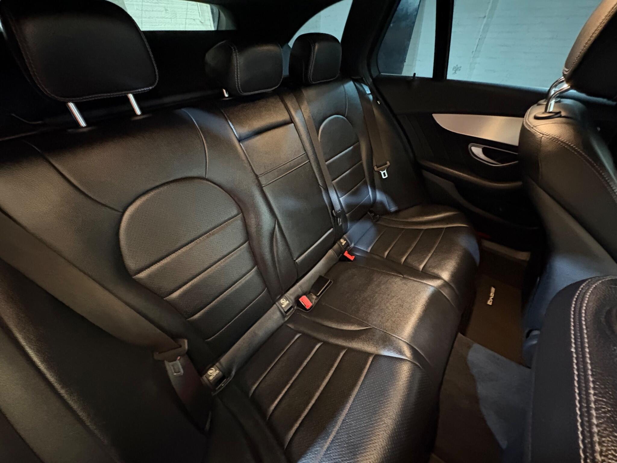 Mercedes-Benz C Class view 62