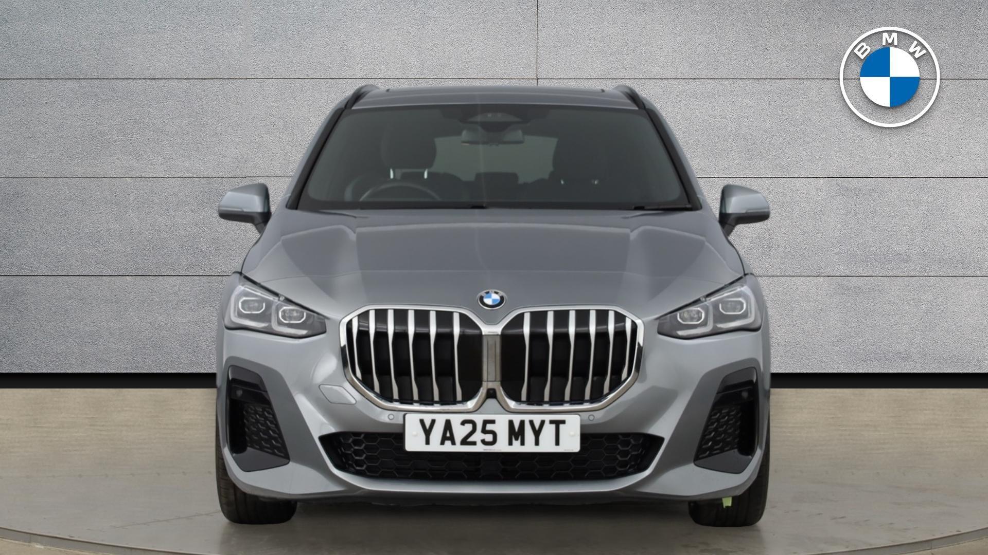 BMW 2 Series view 16