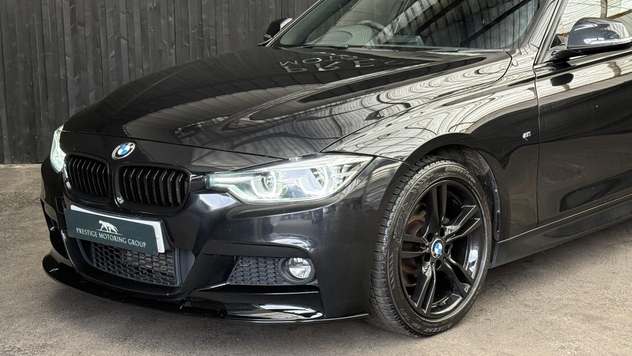 BMW 3 Series view 8
