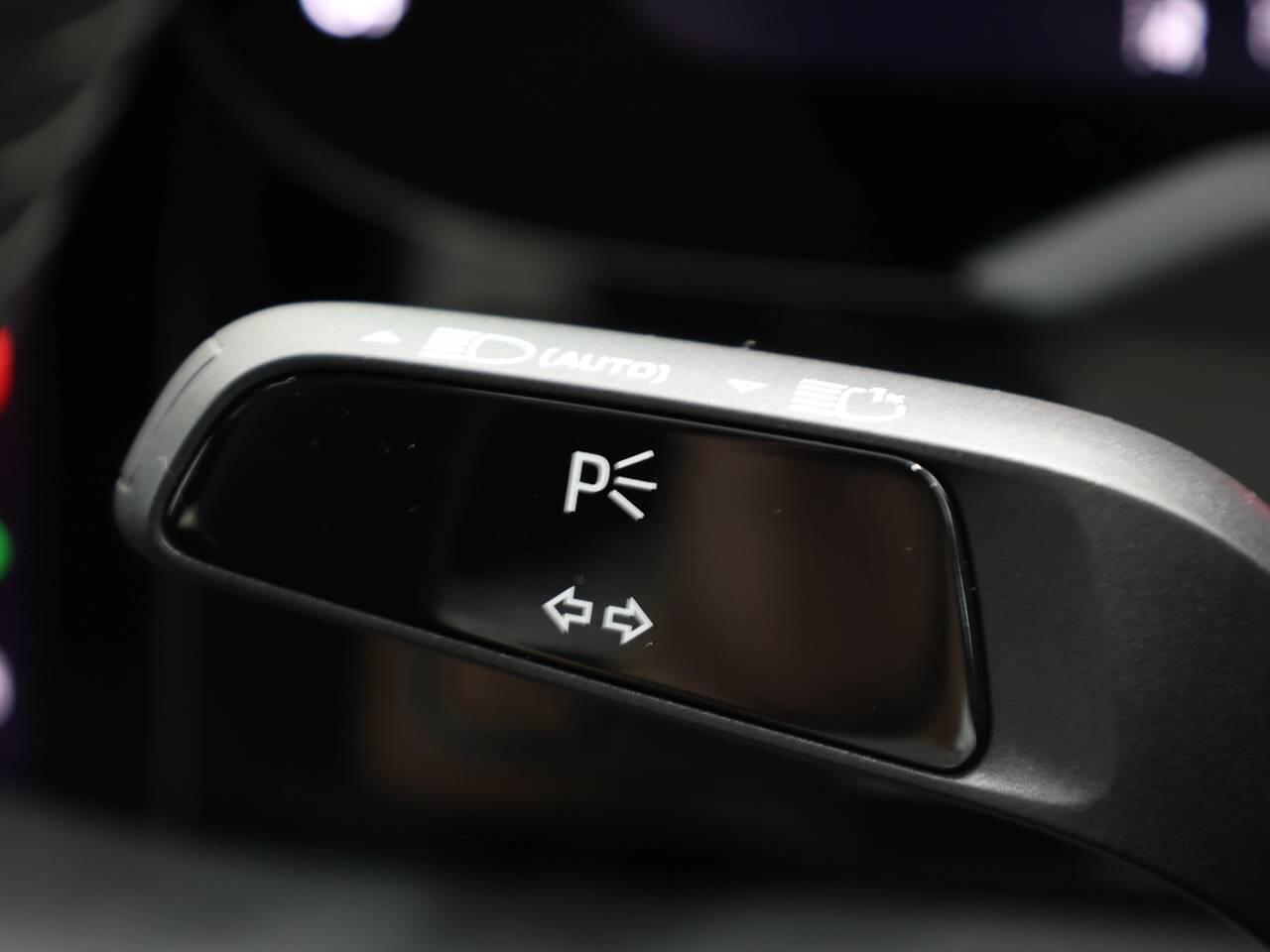 Porsche Taycan view 32