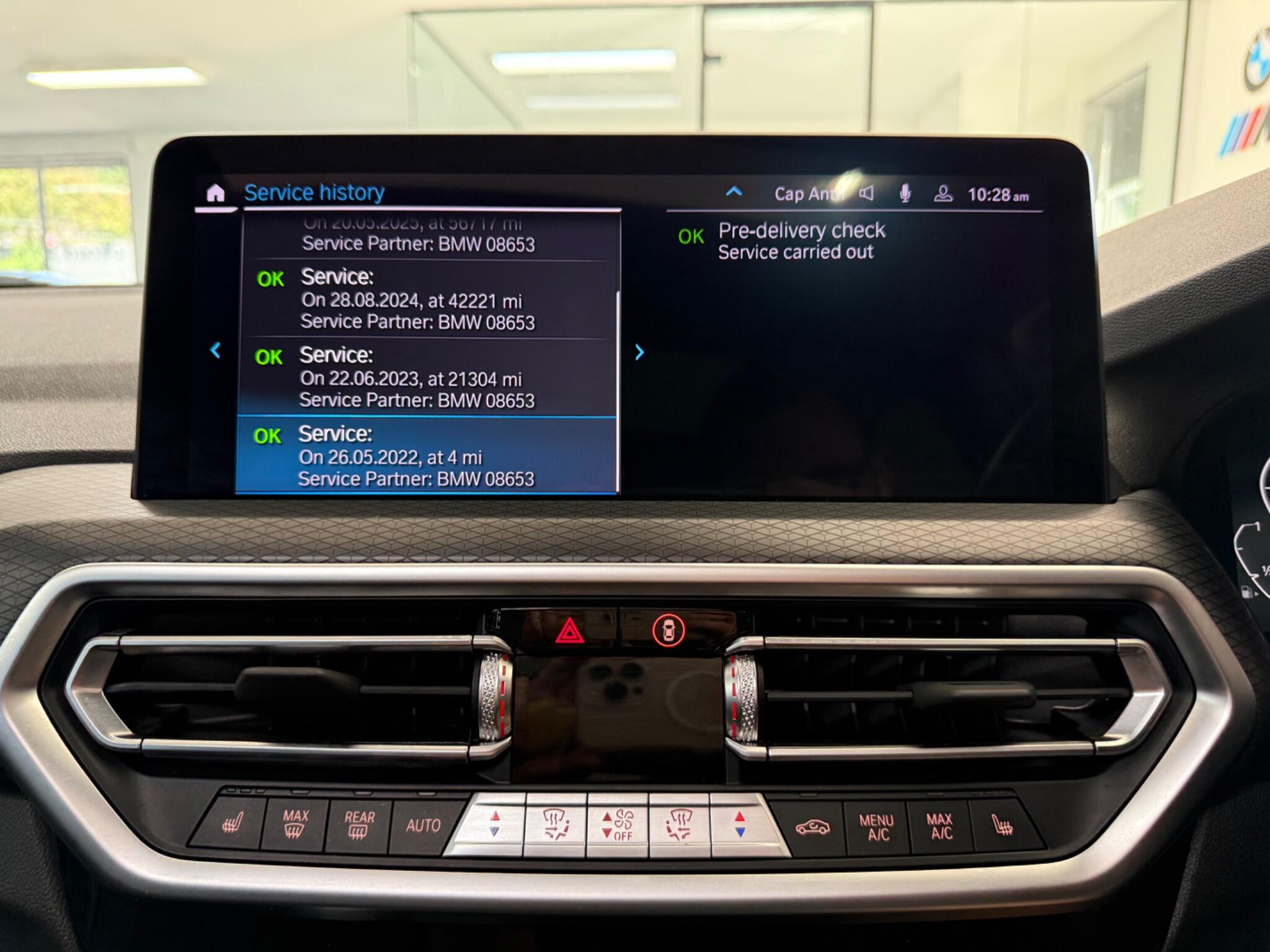 BMW X3 view 21
