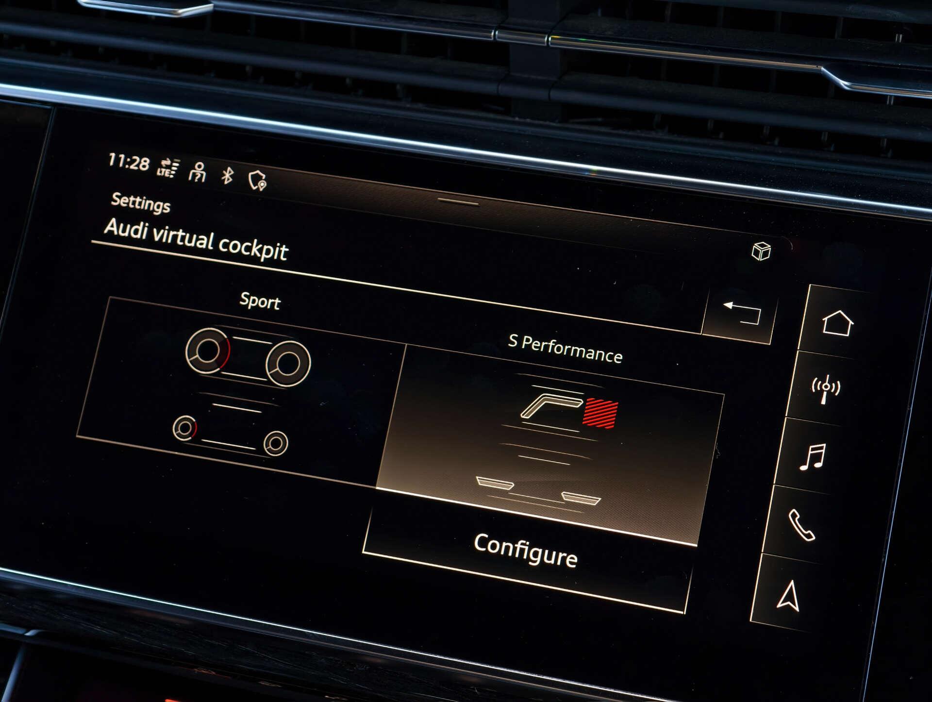 Audi SQ7 view 60