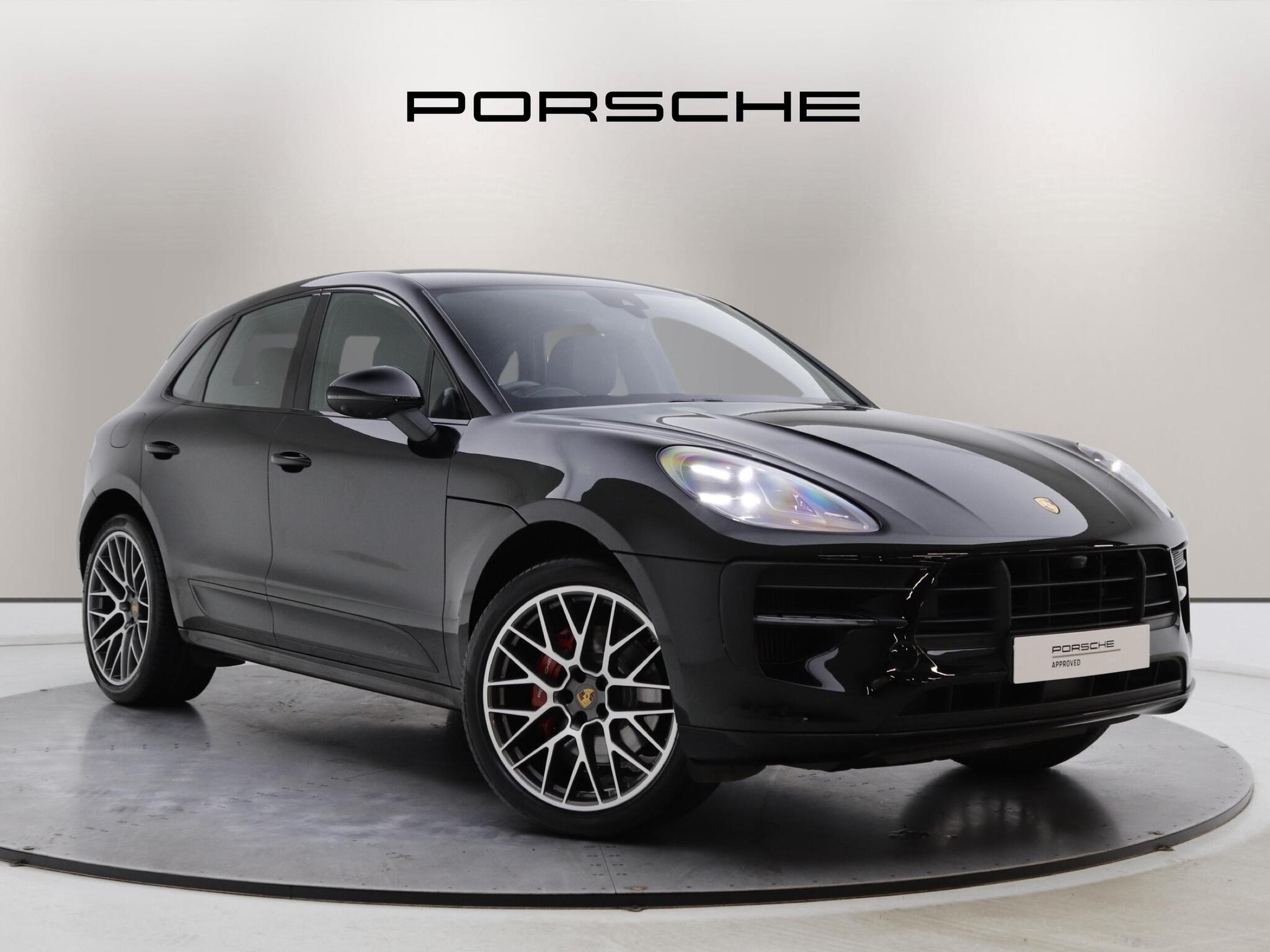 2021 Porsche Macan in Black for sale
