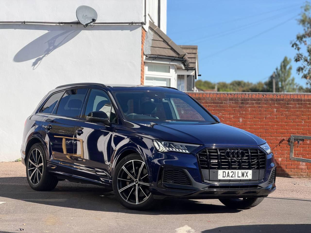 Audi Q7 view 54