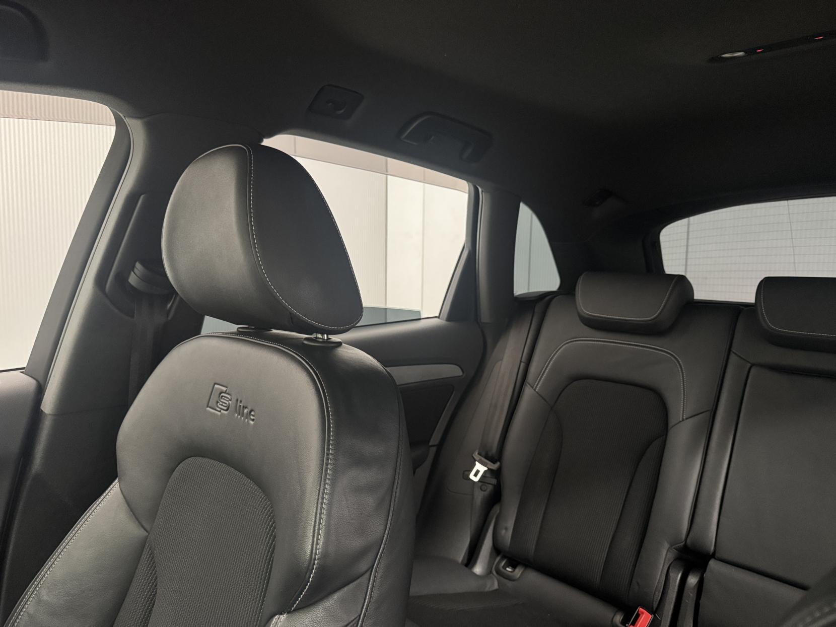 Audi Q5 view 59