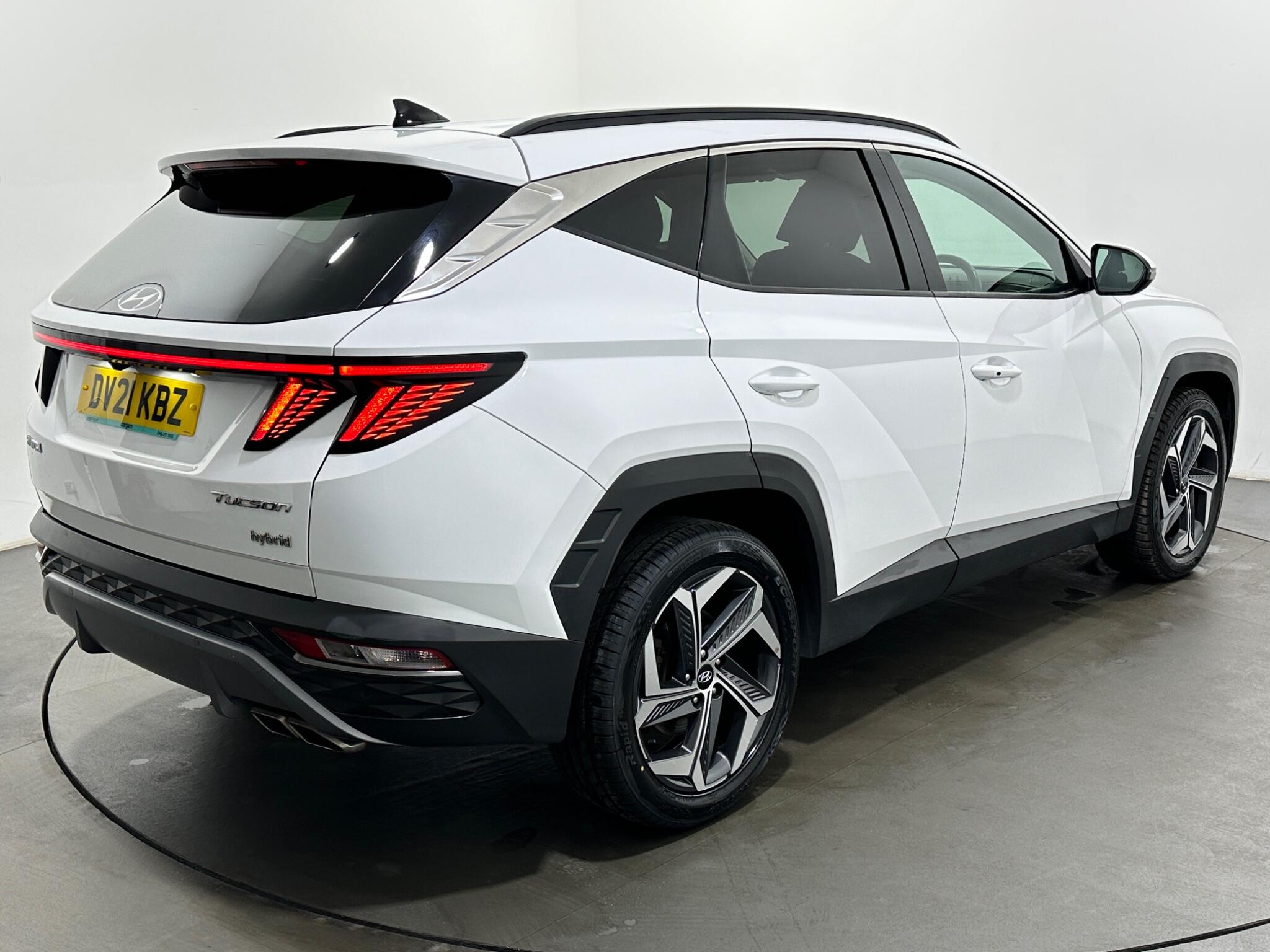 Hyundai Tucson view 50