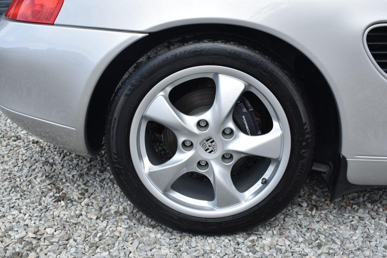 Porsche Boxster view 13