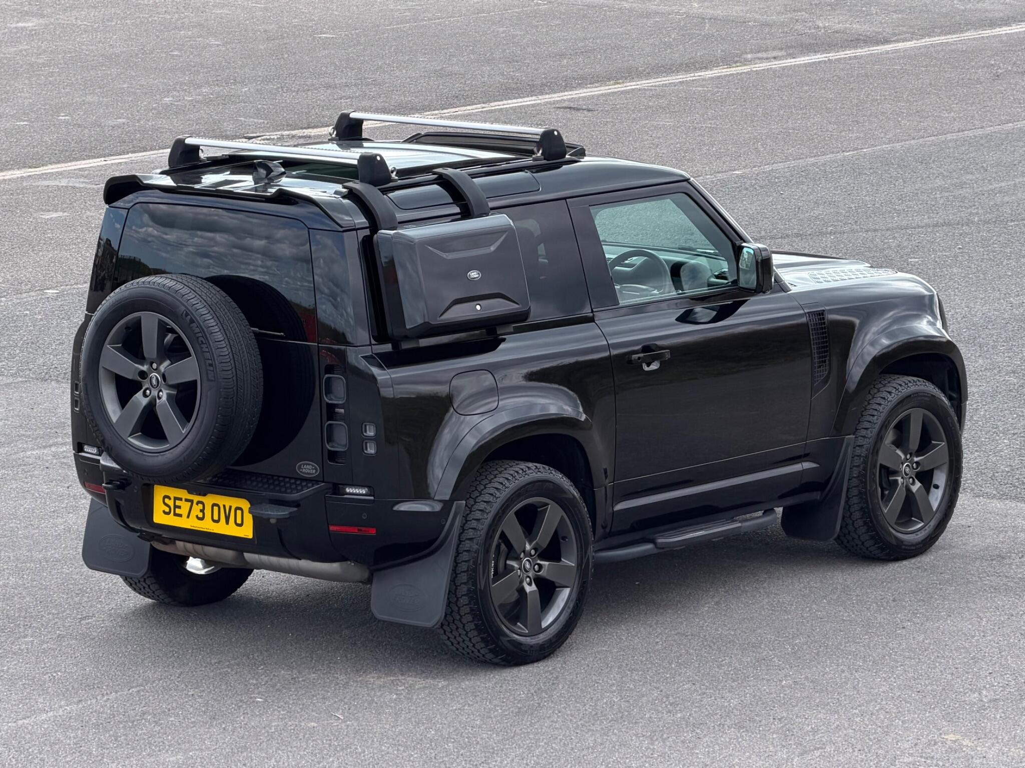 Land Rover Defender view 49