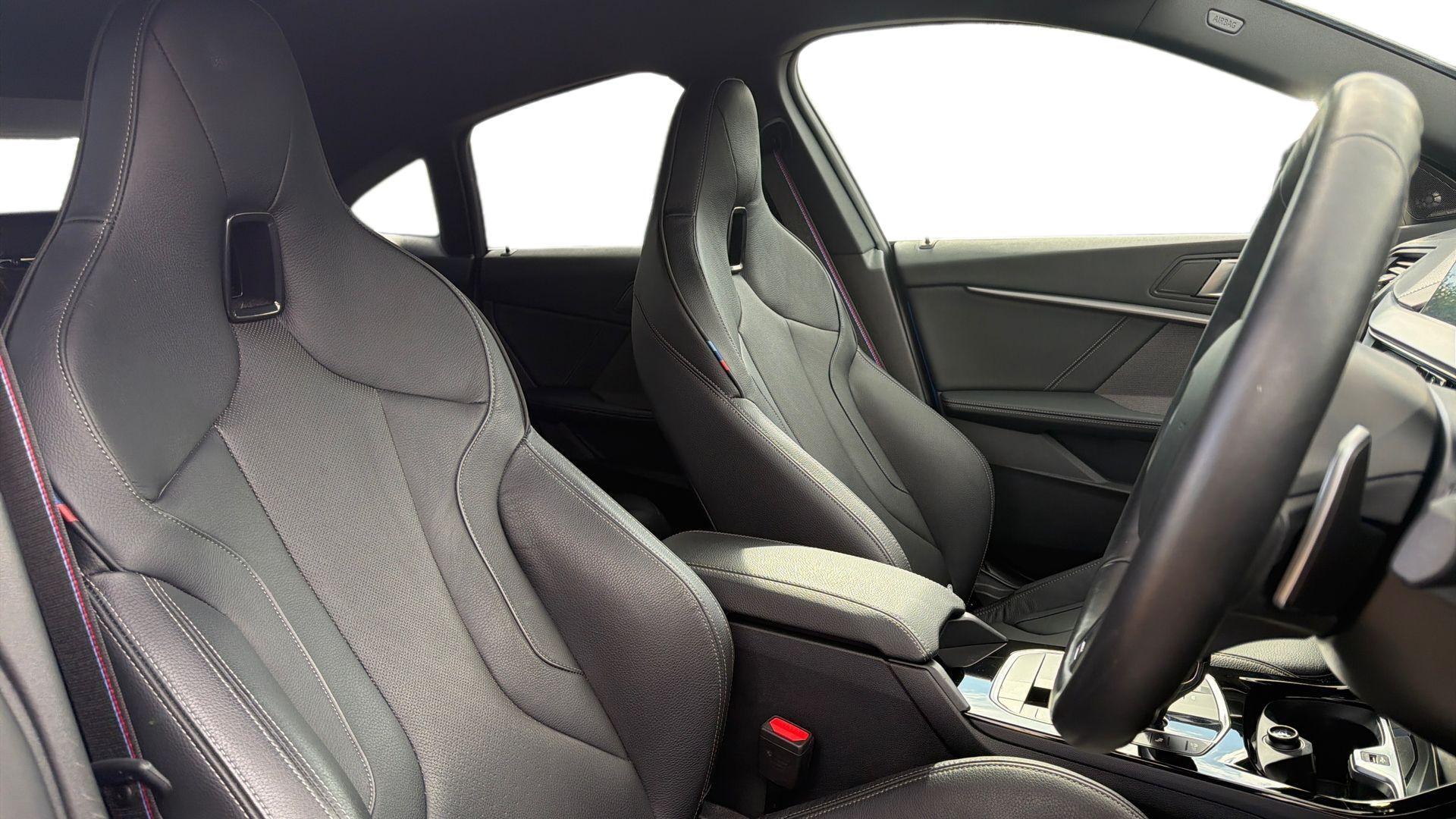 BMW 2 Series view 11