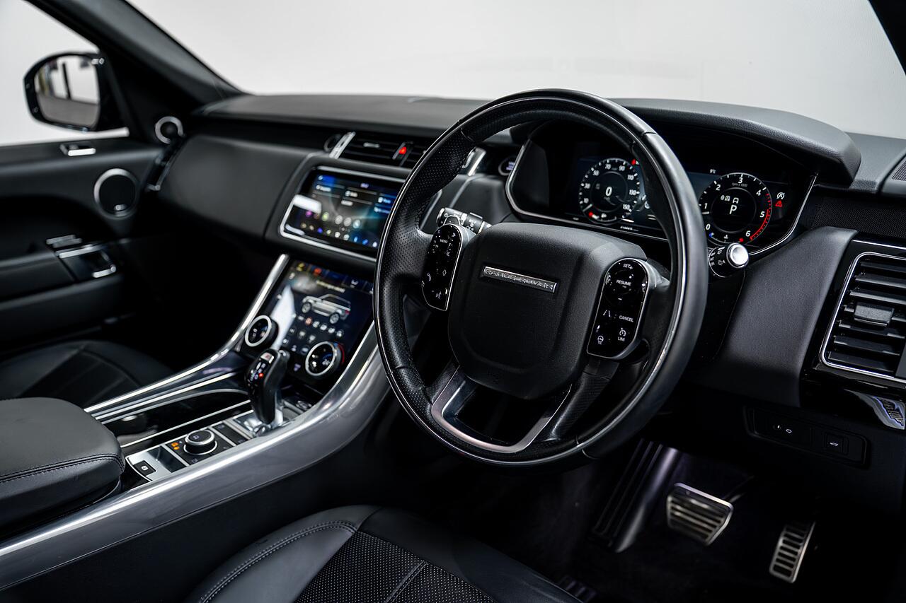 Land Rover Range Rover Sport view 5