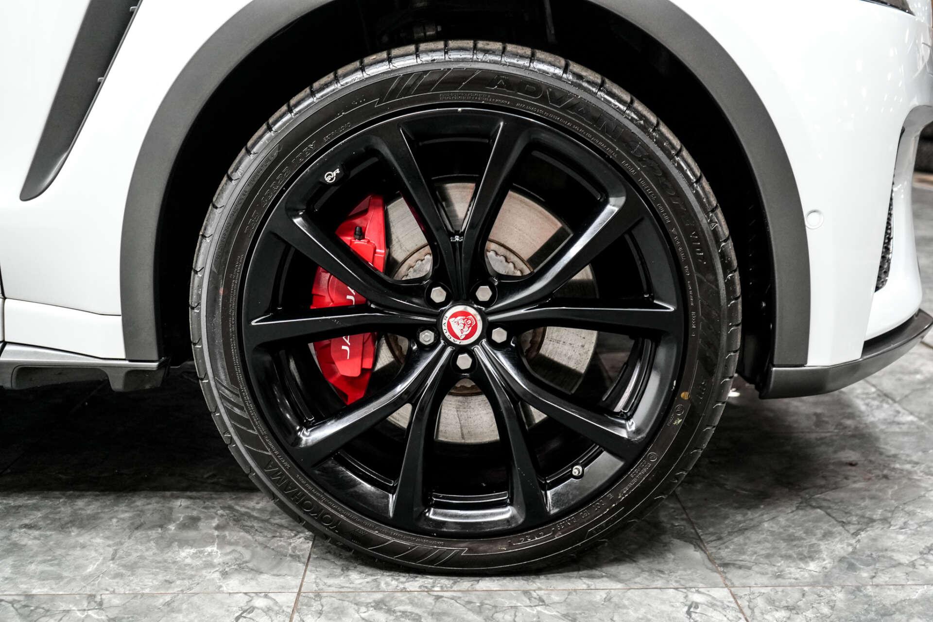 Jaguar F-Pace view 7