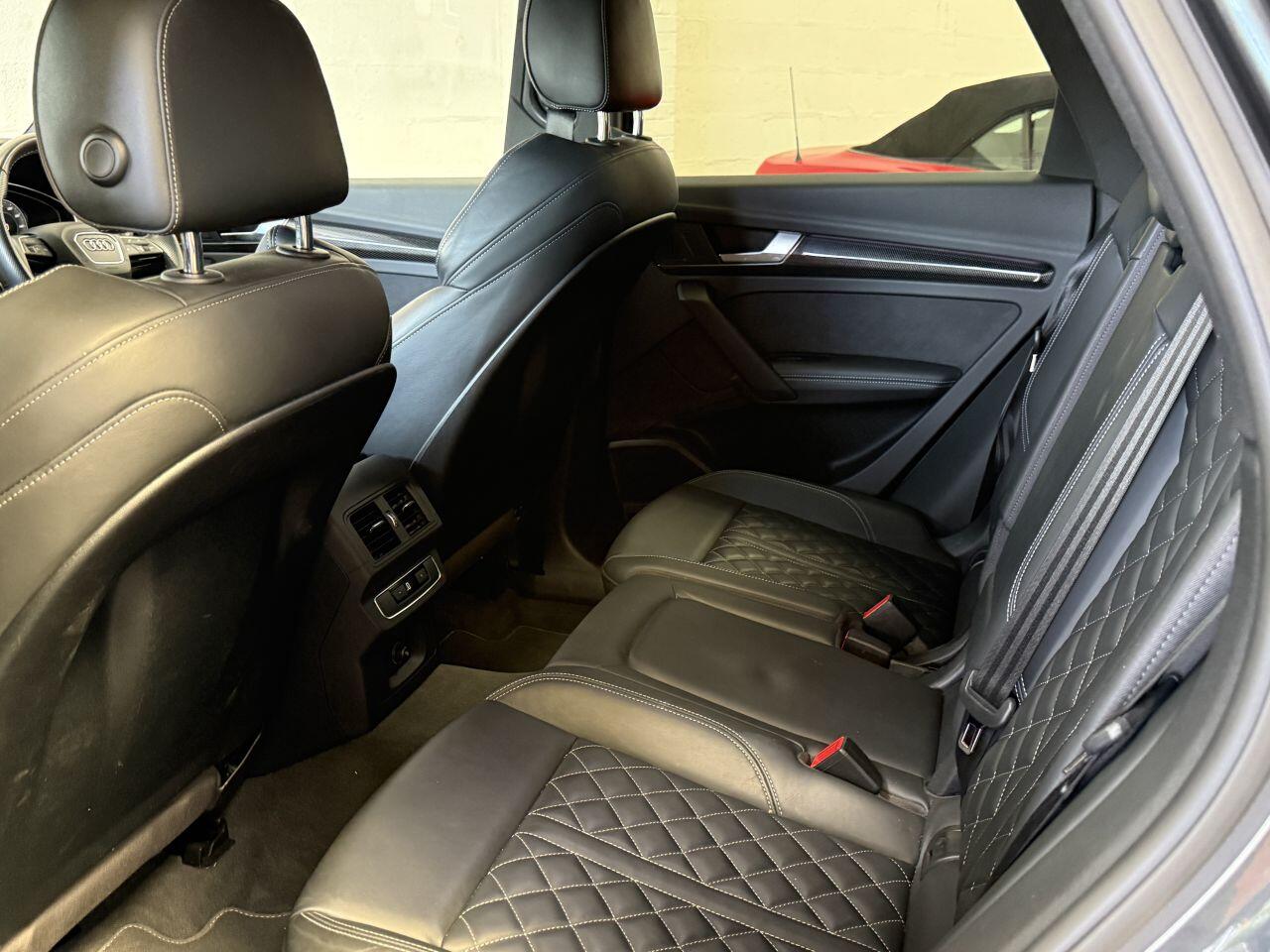 Audi SQ5 view 63