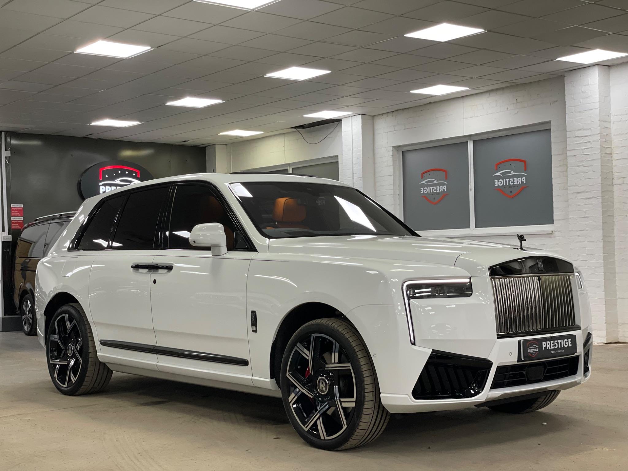 Rolls-Royce Cullinan view 100