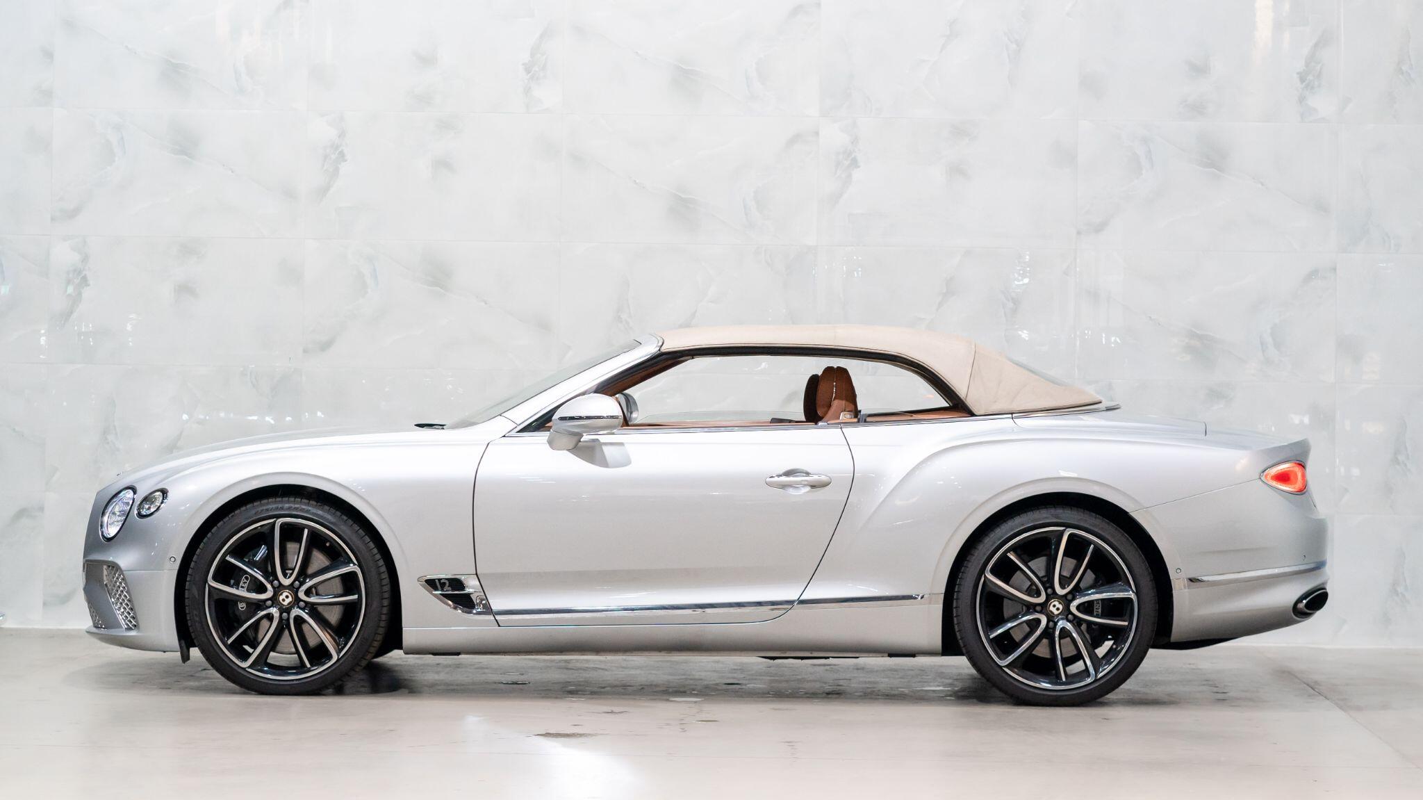 Bentley Continental view 12