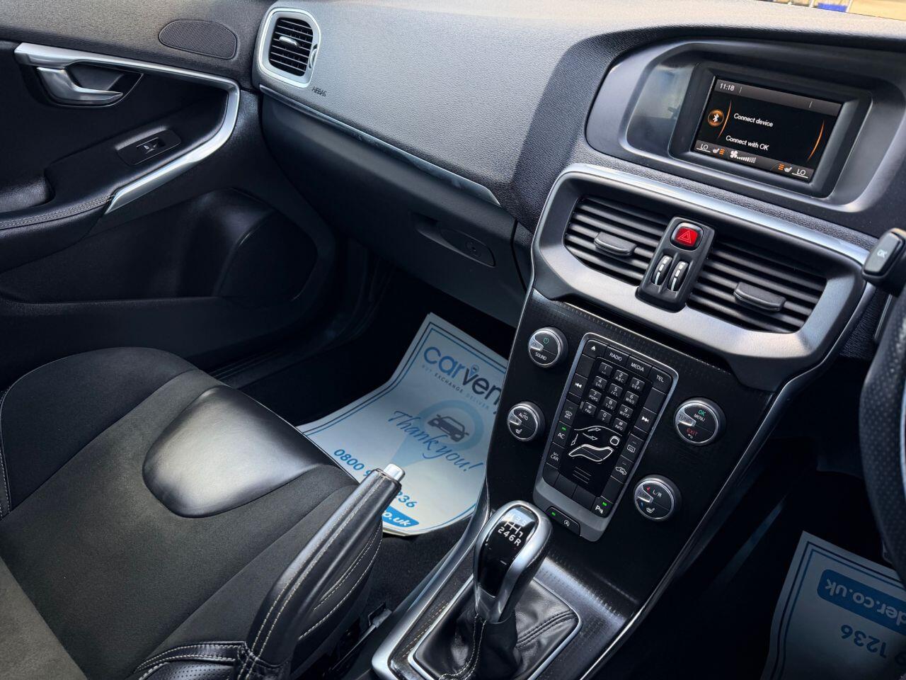 Volvo V40 view 35