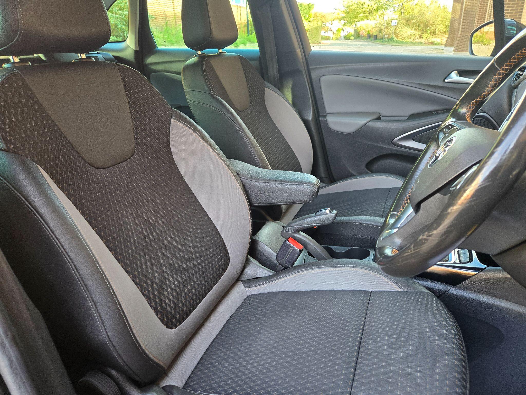 2019 Vauxhall Crossland X 1.2 Turbo GPF Tech Line Nav Euro 6 (s/s) 5dr • 85,000 miles image 15