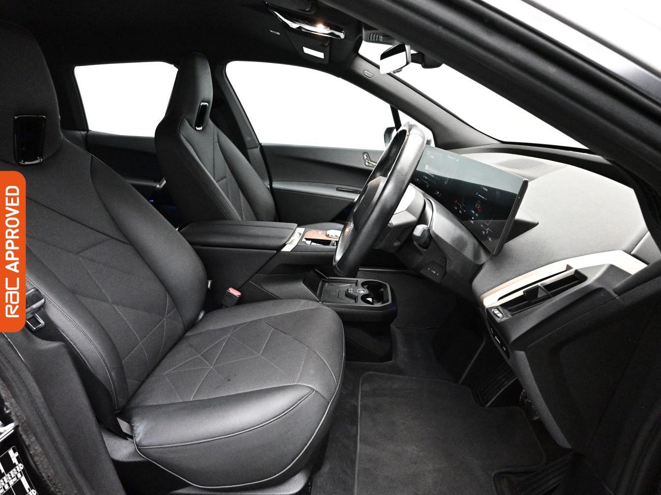 BMW Ix view 13