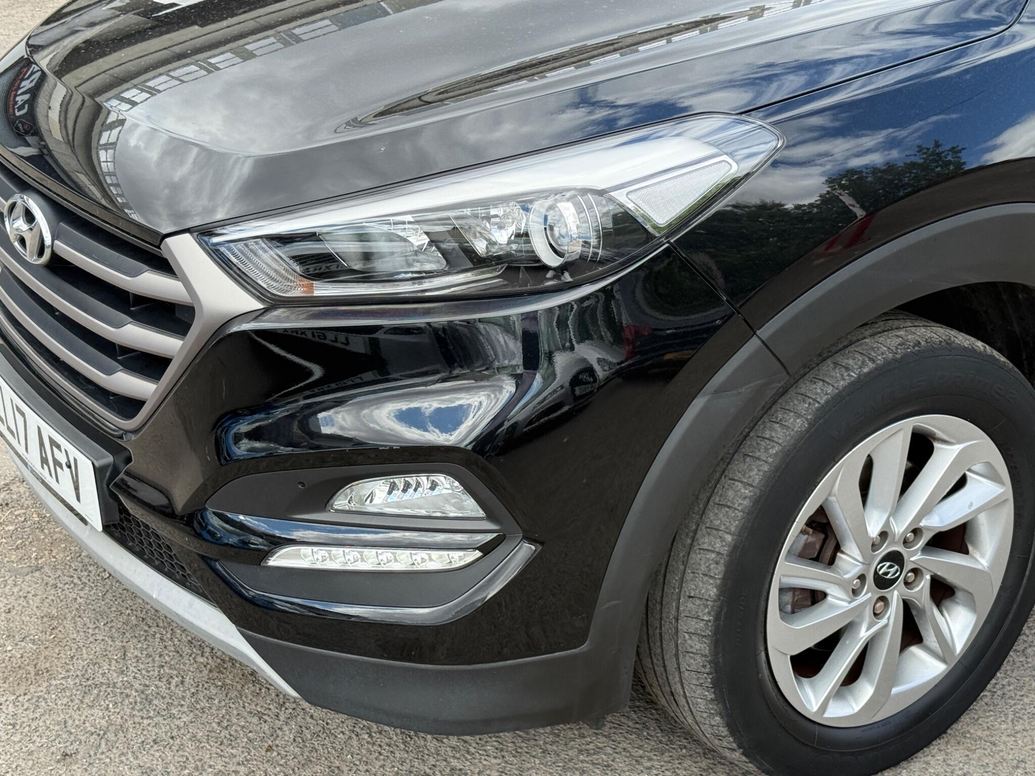 Hyundai TUCSON - Image 23