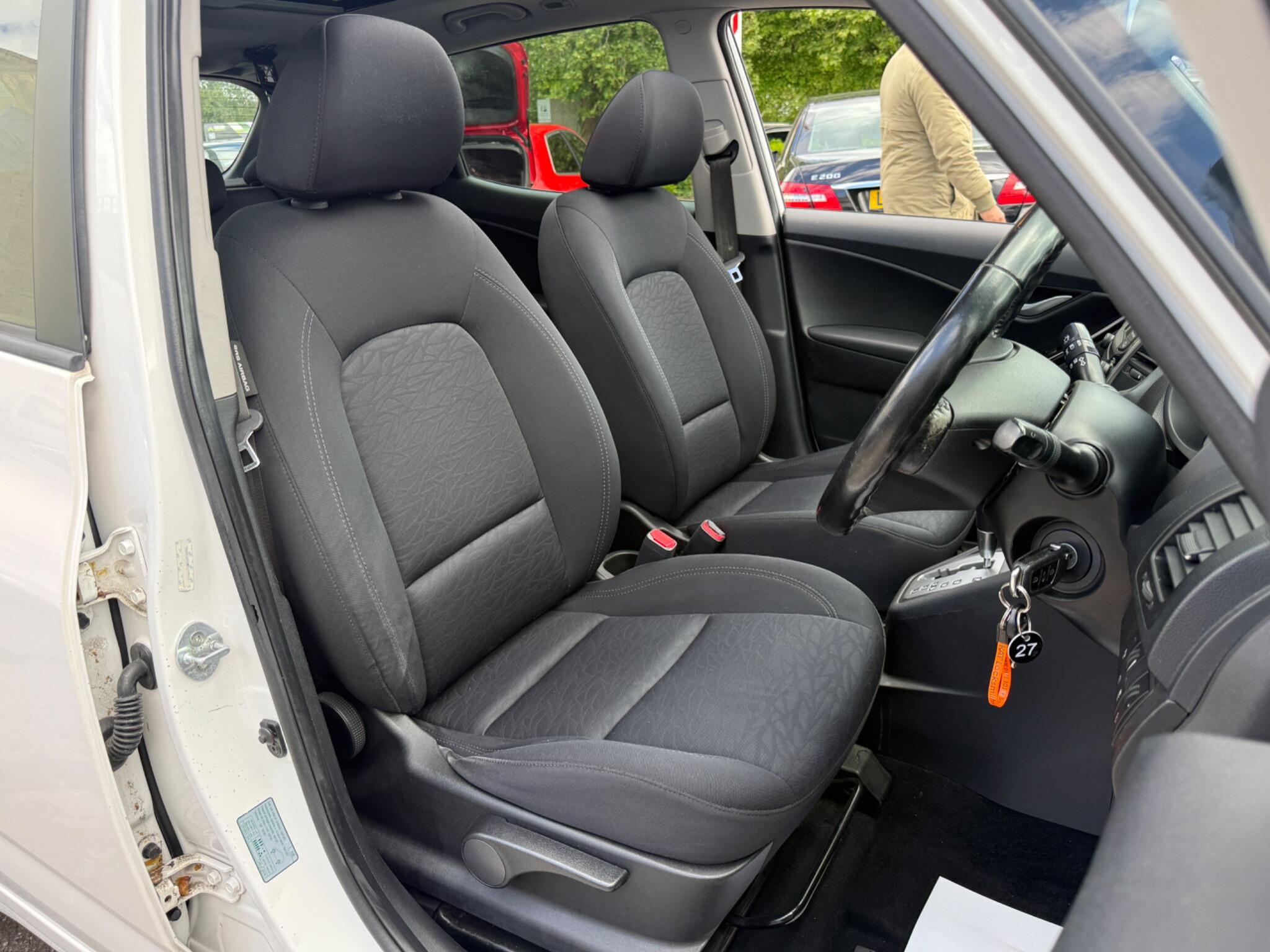 Hyundai ix20 - Image 37