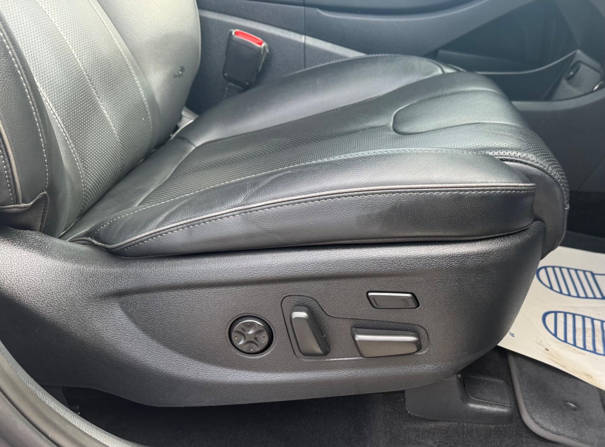 Hyundai Santa Fe view 12