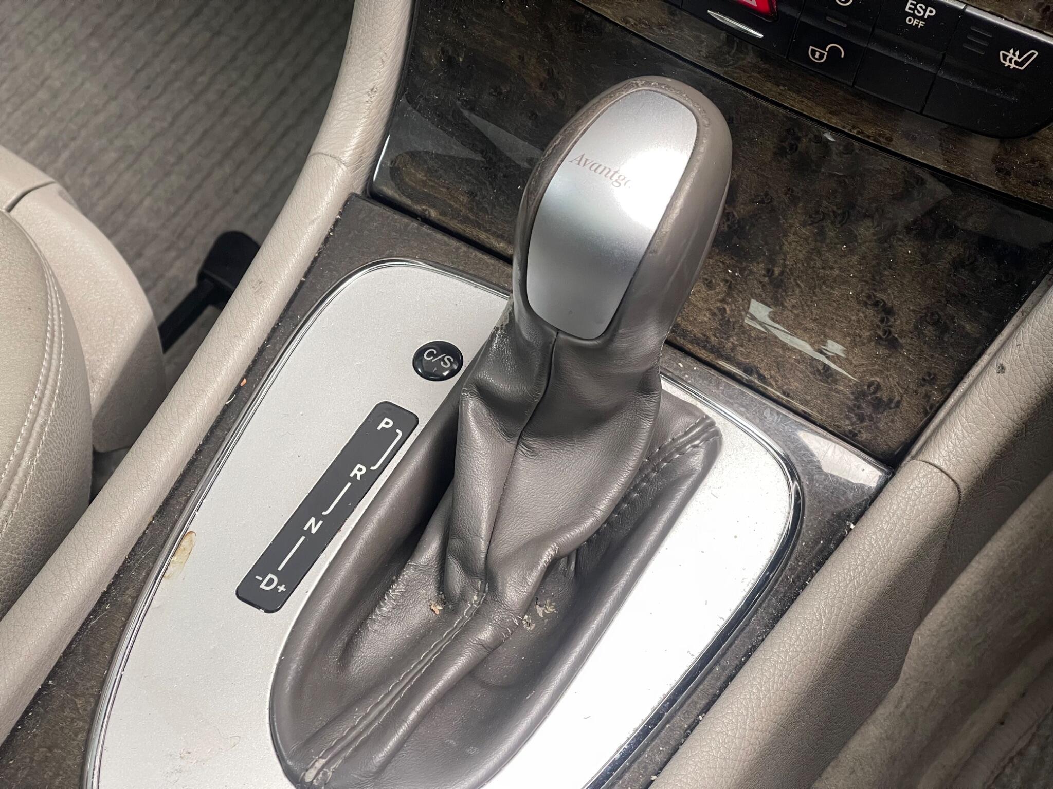 Mercedes-Benz E-Class view 7