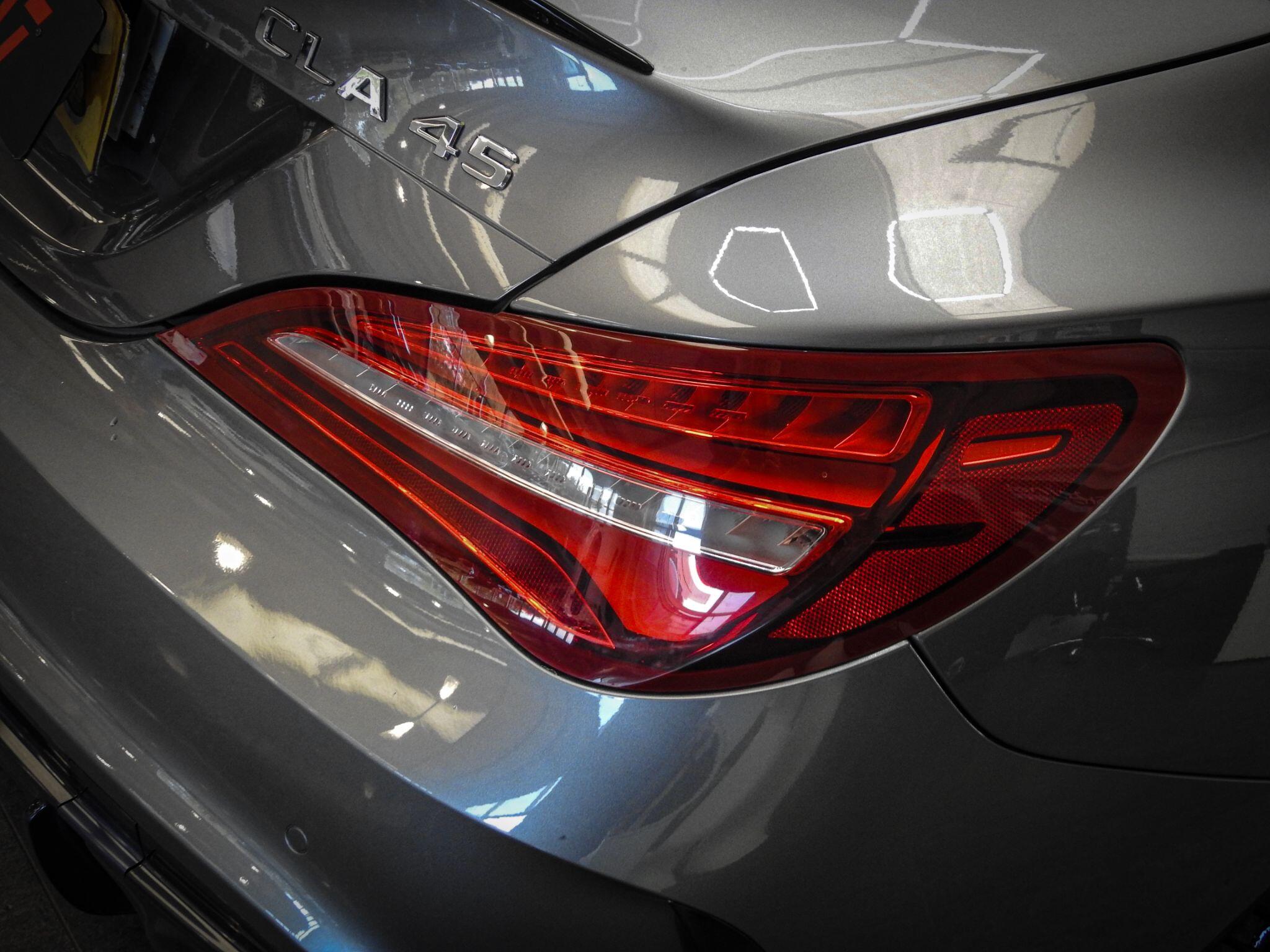 Mercedes-Benz Cla view 18