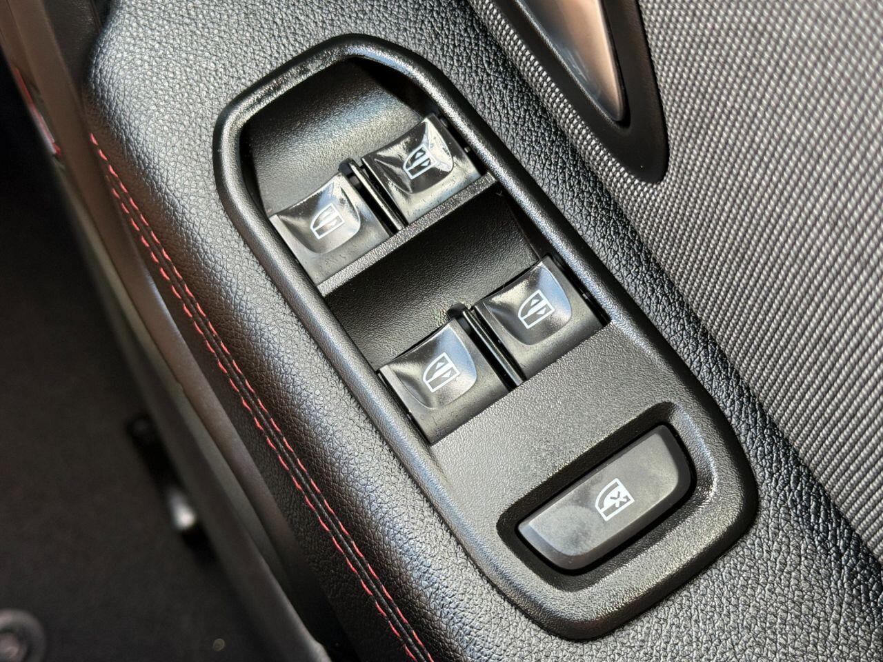 Dacia Duster view 38